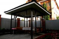 Садовая металлическая беседка